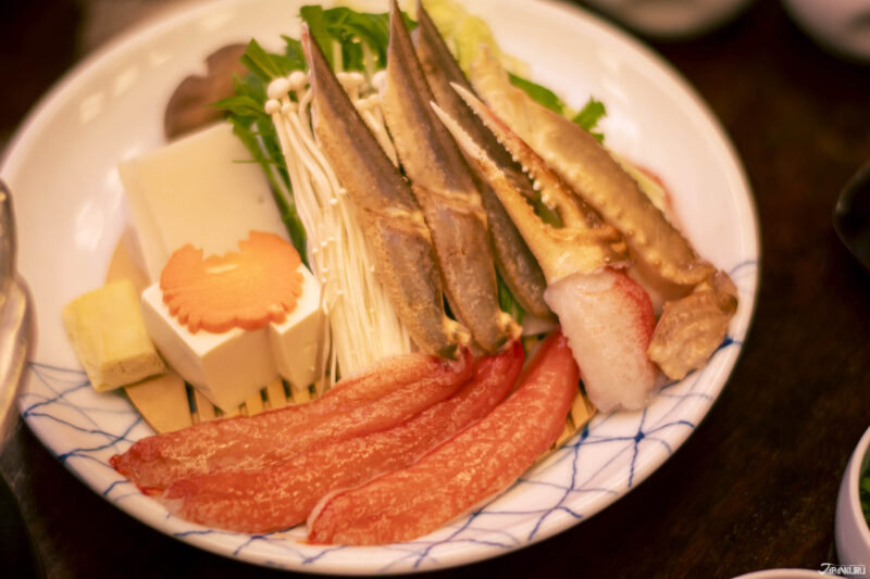 게 샤브샤브용 신선한 대게와 일본식 상차림