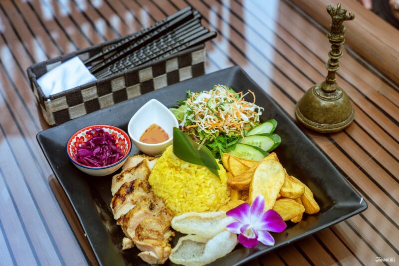 อาหารมังสวิรัติและฮาลาลในโอซาก้าที่ BALILax THE GARDEN Umeda