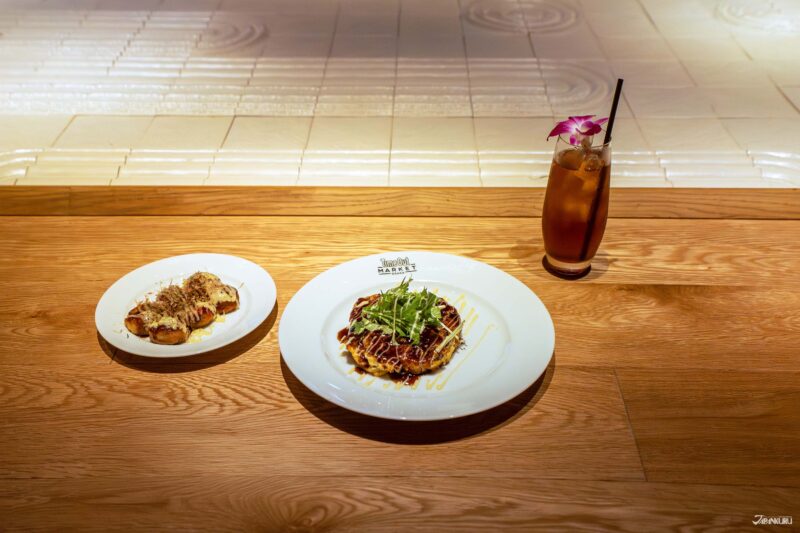 โอโคโนมิยากิ Time Out Market ในโอซาก้า