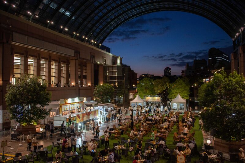 에비스 거리에서 열리는 맥주 축제 현장 전경