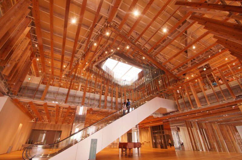 富山市玻璃美術館