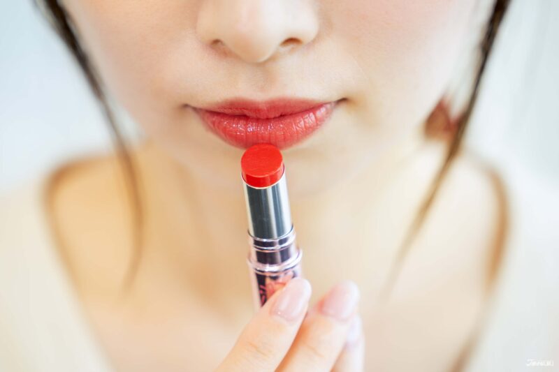 러스터 베일 루즈 [03] 구아바 쉐이크 발색 컷