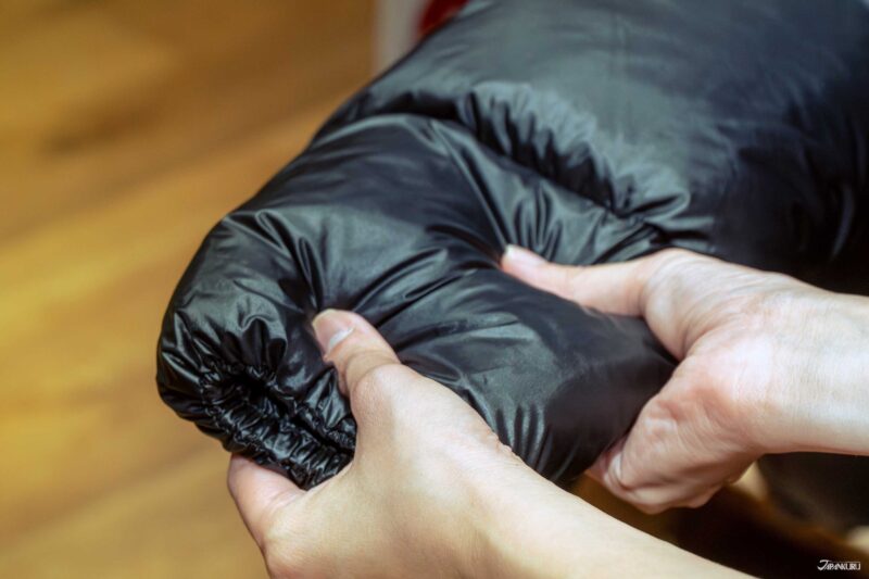 피레넥스 겨울 아우터 디테일 샷