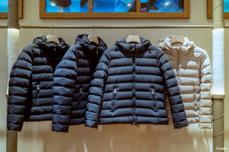 SPOUTNIC SOFT2 힙 기장 다운 제품 컷