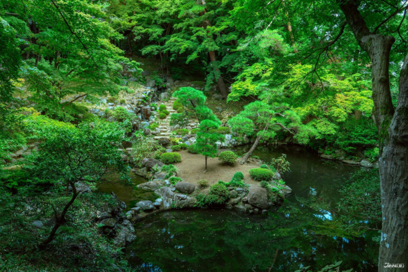 เดินเล่นในโตเกียว สวนโทโนะกายาโตะ 