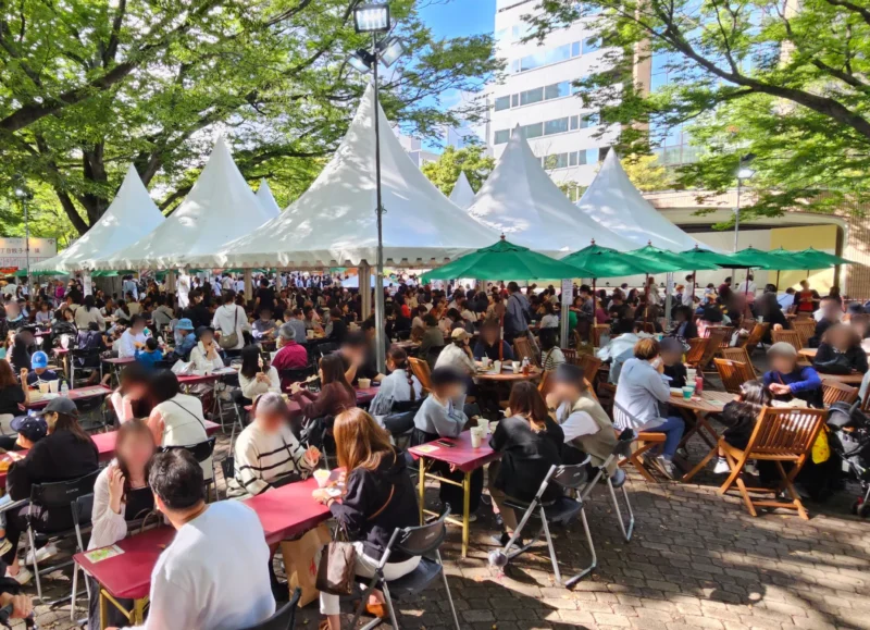 식과 음악, 카나데리셔스 – 오도리 공원 6초메