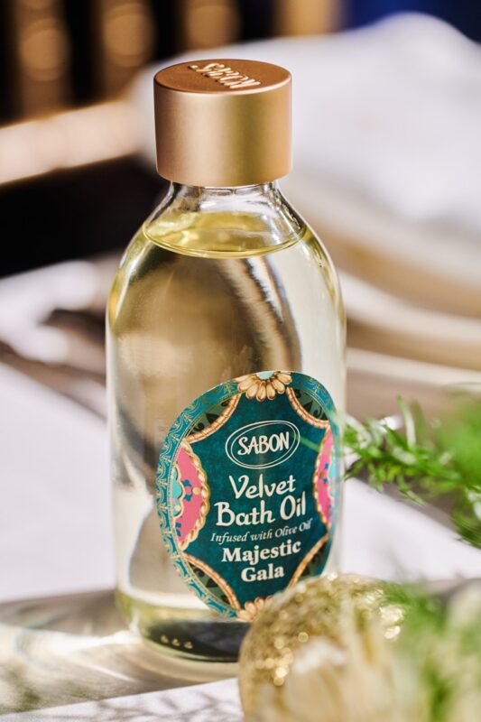 น้ำมันอาบน้ำ Velvet Bath Oil 