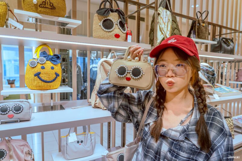 福冈旅游推荐 岩田屋 女装购物