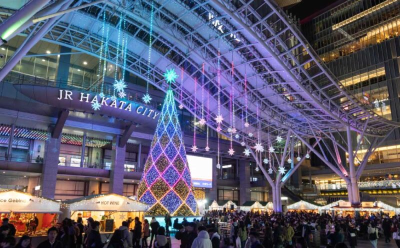 JR 하카타역 앞 광장의 슈퍼 마리오 콜라보 일루미네이션