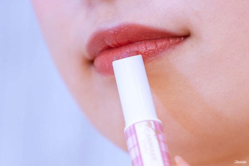 여배우 립 메이크업, 촉촉하고 기품 있는 핑크 립