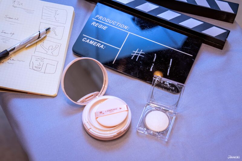 캔메이크 문 글로우 하이라이터 01 화이트, 여배우 윤광 베이스