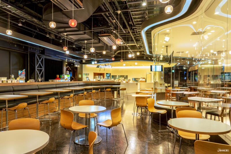 Dining options at Tokyo's indoor amusement park, TOKYO JOYPOLIS