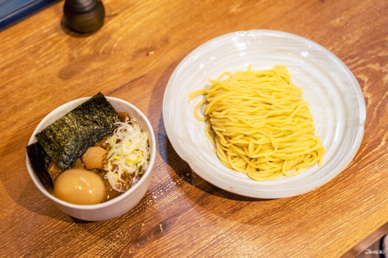 줄 서서 먹는 츠케멘 맛집 후운지(Fuunji) 야에치카 매장