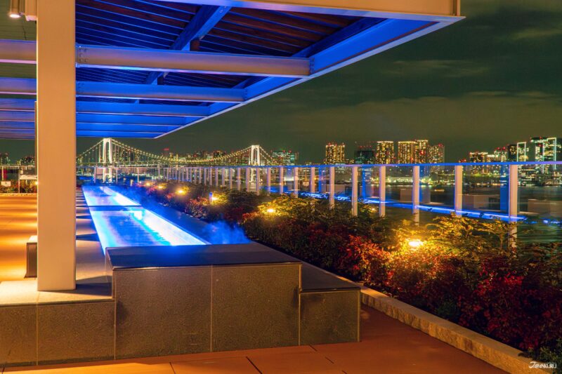 วิวอ่าวโตเกียวบ่อออนเซ็นแช่เท้า