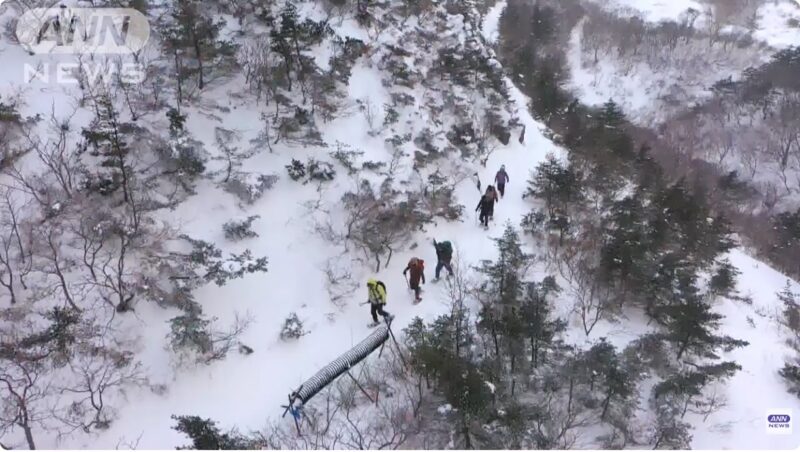 岳溫泉的湯守們