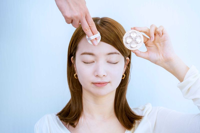 Japanese cosmetics spring 2026: mini tinted powders