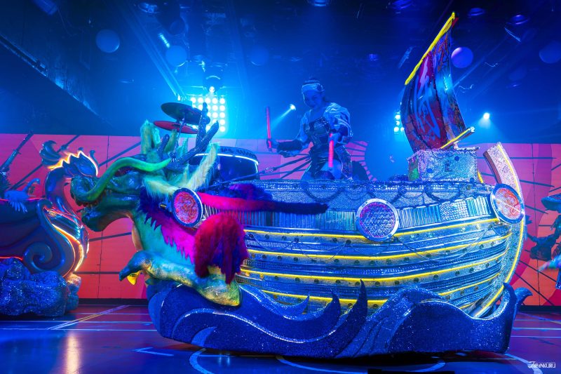 Tokyo's samurai dinner show: Shinjuku Samurai Restaurant