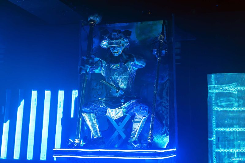 Tokyo's samurai dinner show: Shinjuku Samurai Restaurant