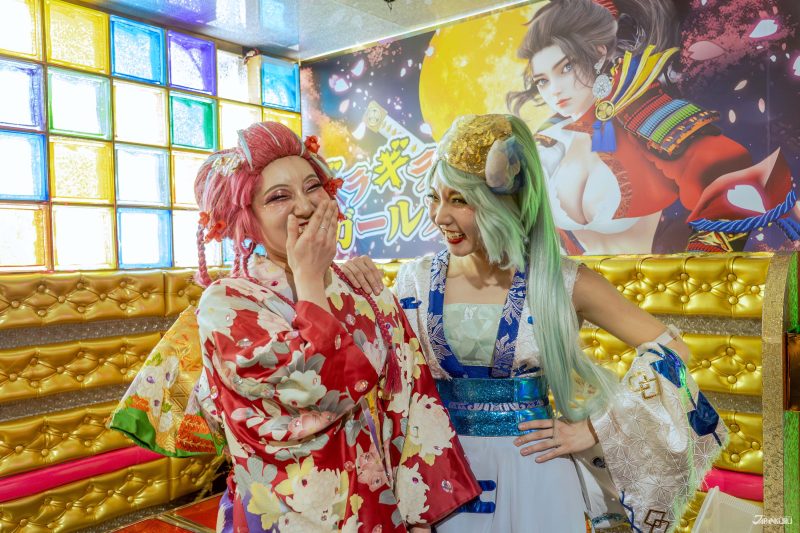 Tokyo's samurai dinner show: Shinjuku Samurai Restaurant