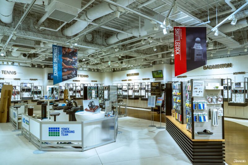 ภายในโชว์รูมโตเกียว พื้นที่กว้างขวาง