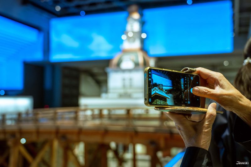 นักท่องเที่ยวกำลังถ่ายภาพพิพิธภัณฑ์เอโดะโตเกียว