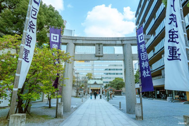 福岡天神逛街美食攻略 警固神社