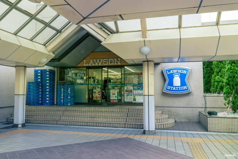 新浦安LAWSON便利商店