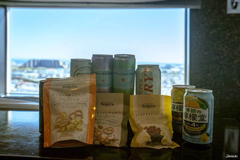Premium Doors頂級房型內的免費點心酒水