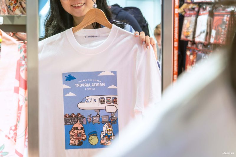 Tokyo Souvenir Shopping at Narita Airport: A Quick Shopping Guide at Fa-So-La SHOPS (AKIHABARA Japanese Souvenirs)