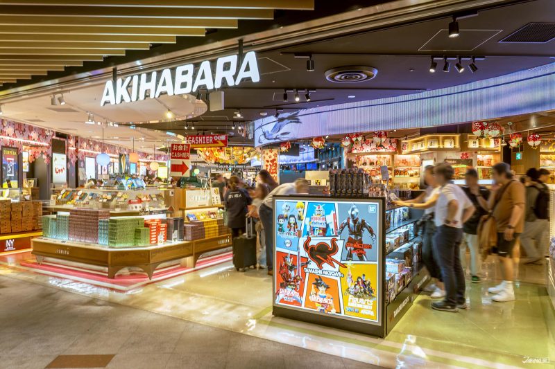 Tokyo Souvenir Shopping at Narita Airport: A Quick Shopping Guide at Fa-So-La SHOPS (AKIHABARA Japanese Souvenirs)