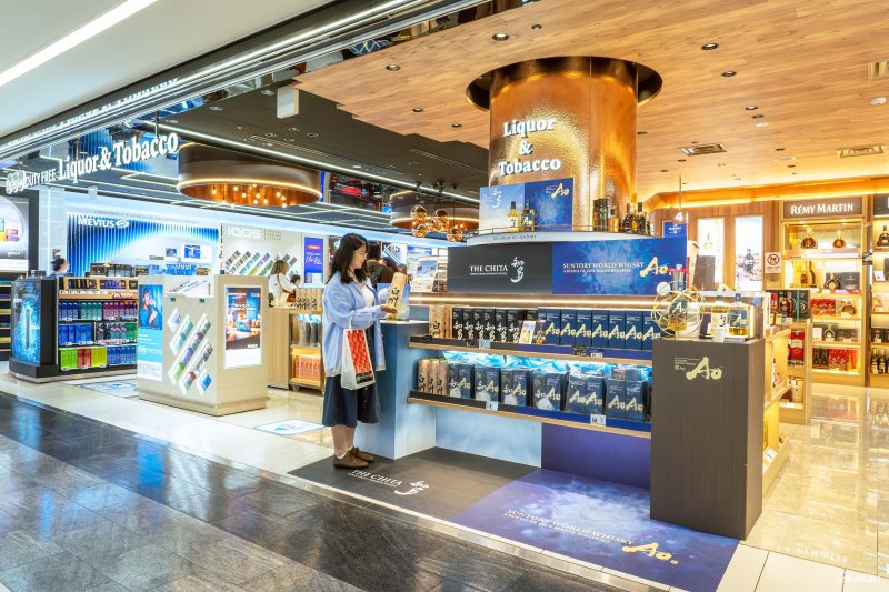 Tokyo Souvenir Shopping at Narita Airport: A Quick Shopping Guide at Fa-So-La SHOPS (Liquor & Tobacco)