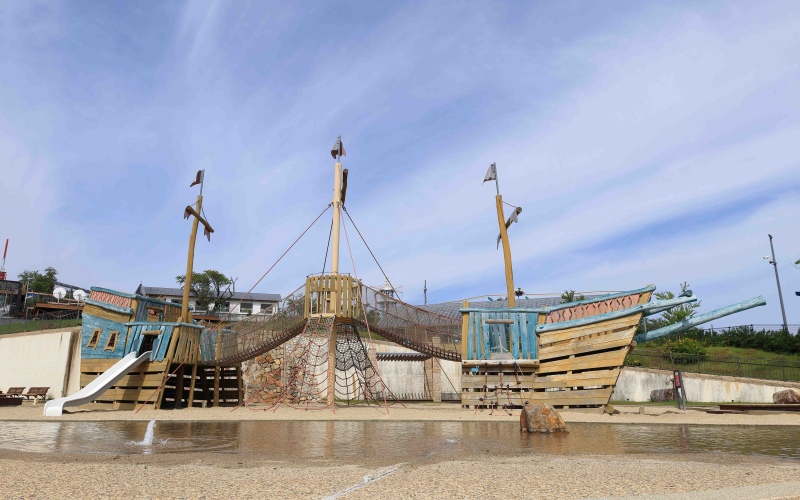 生駒山上遊樂園 「ADVANTURE LAKE」探險船