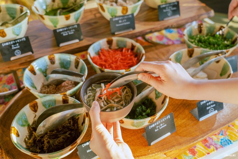 沖繩飯店自助晚餐 自製沖繩麵