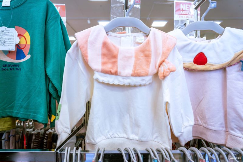 เสื้อลายซูชิ สำหรับเด็กน้อยวัย 1 ขวบ วางจำหน่ายในร้าน Birthday