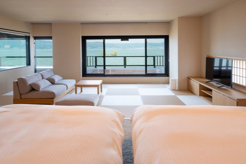 溫泉旅館諏訪別邸 朱白 湖景房型
